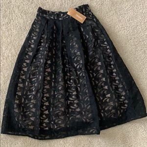 Elegant high waisted black skirt